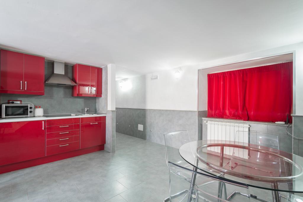 Suite Apartments Angioini Napoli Bagian luar foto