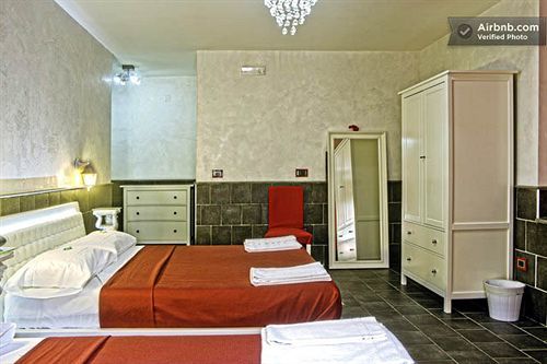 Suite Apartments Angioini Napoli Bagian luar foto